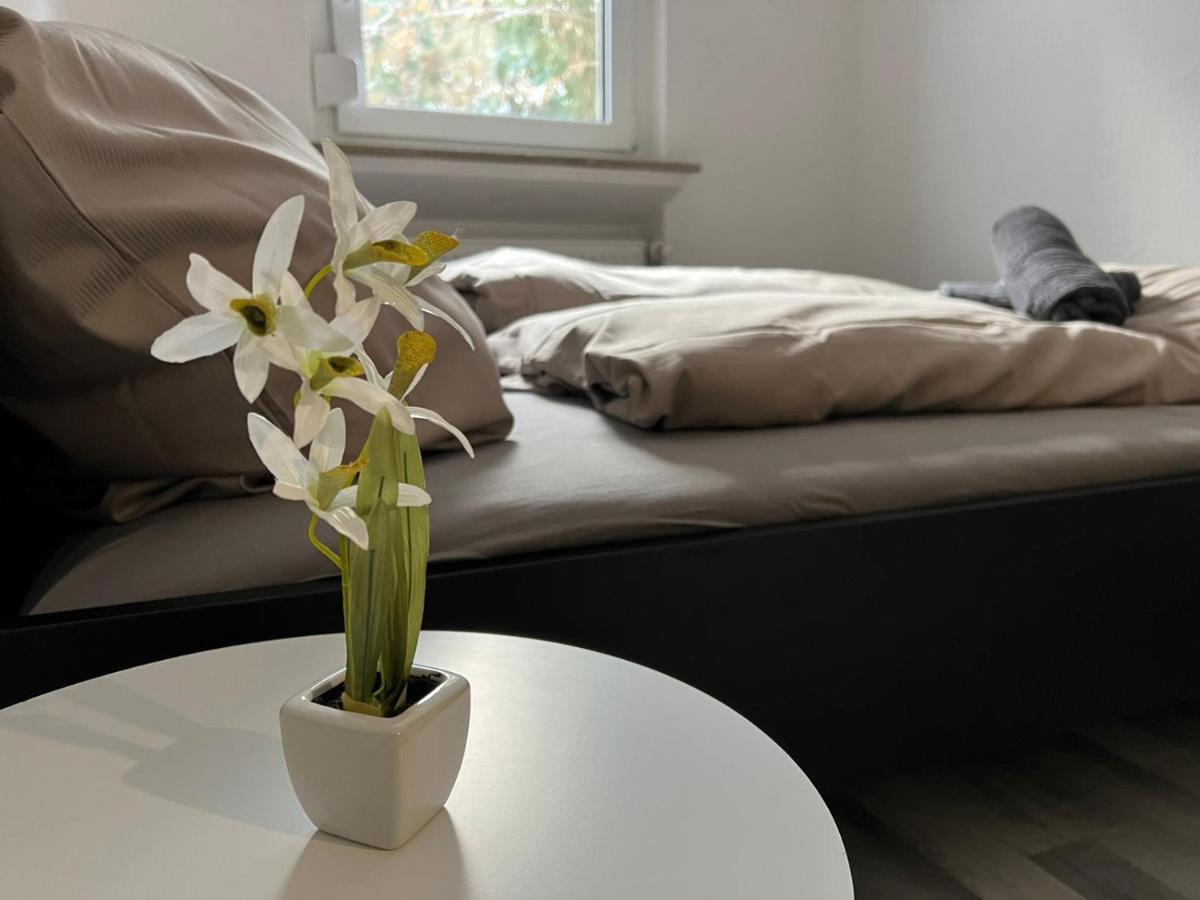 Schoenes Einfaches Zimmer In Oldenburg 109 Apartment ภายนอก รูปภาพ